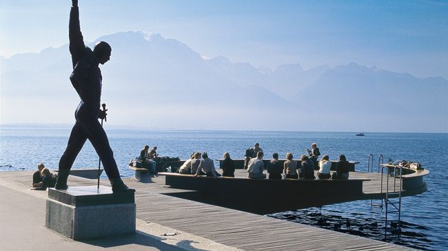 Montreux quai statue freddy mercury