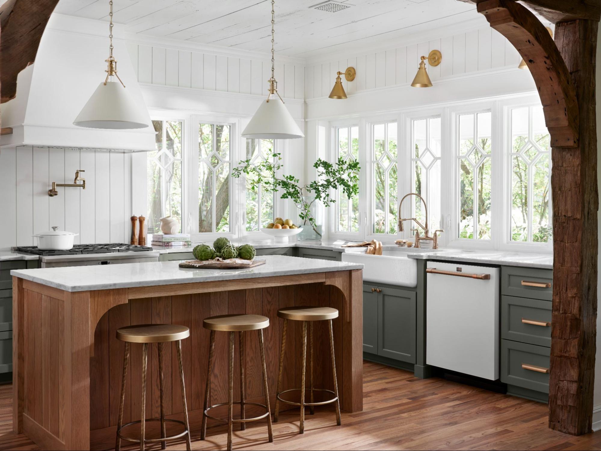 Jo's Design Notebook: Kitchen Islands Blog - Magnolia