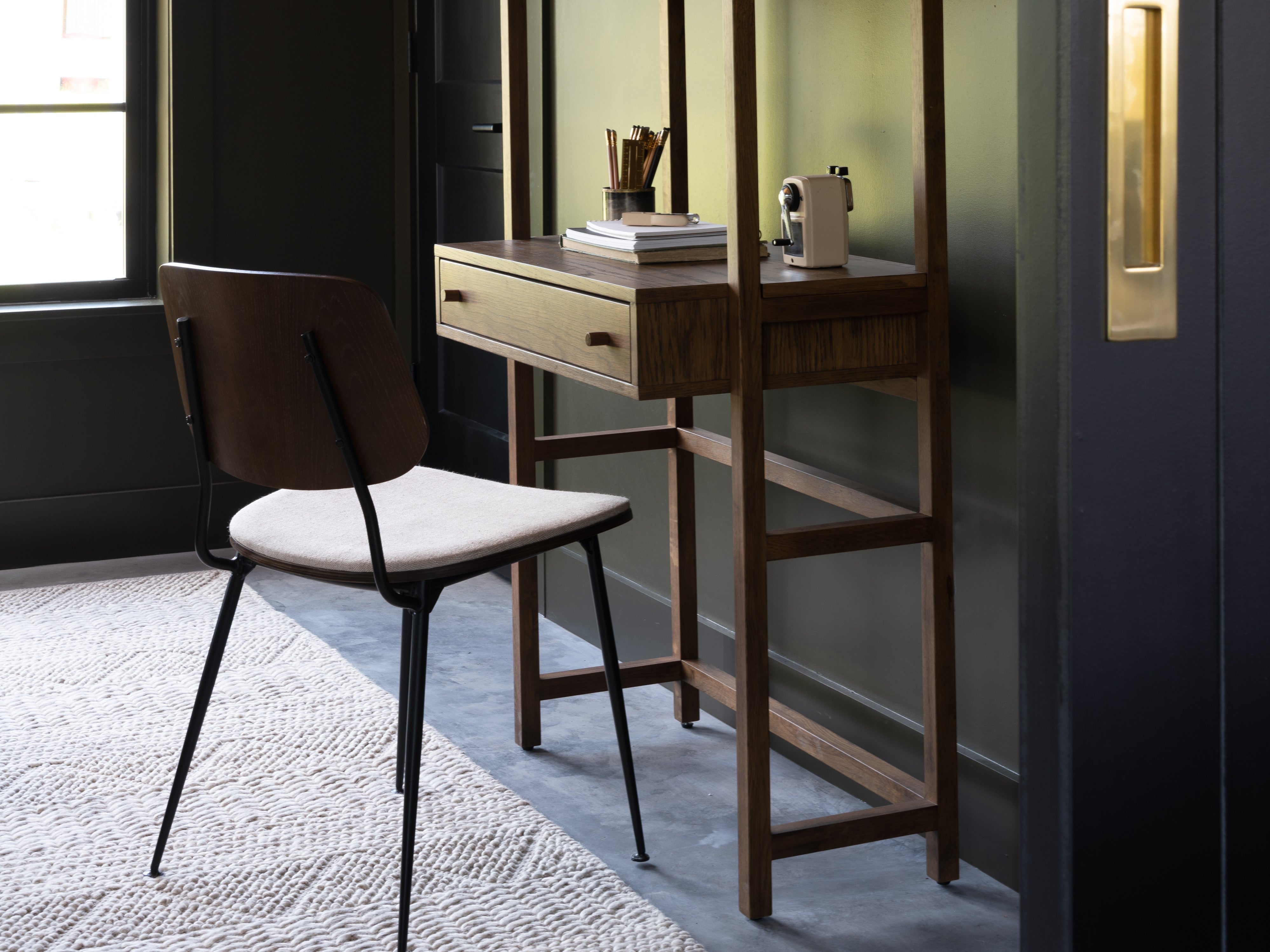 Entryway + Office Furniture Shop - Magnolia