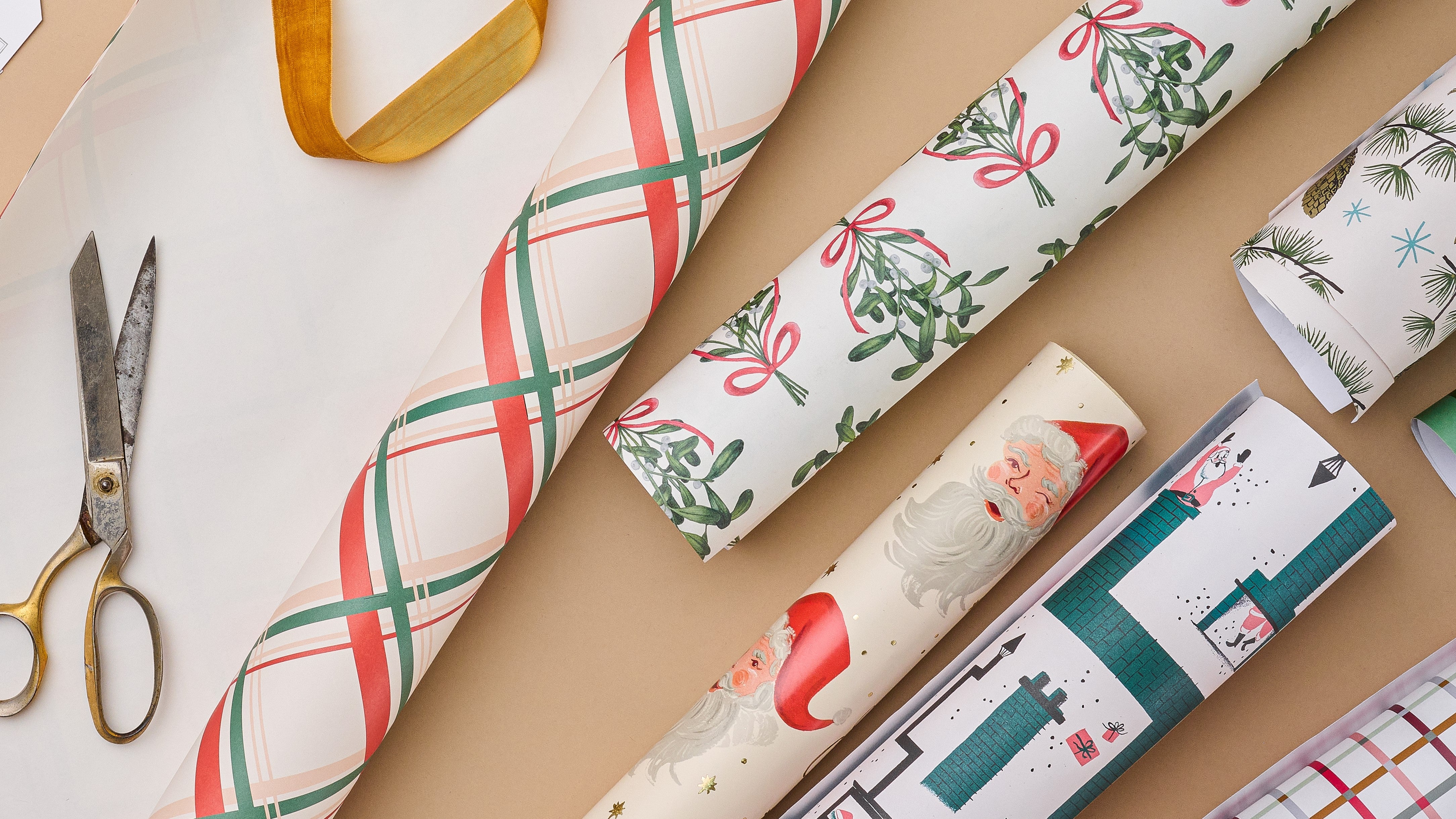 Santa Chimney Wrapping Paper Sheets - Magnolia