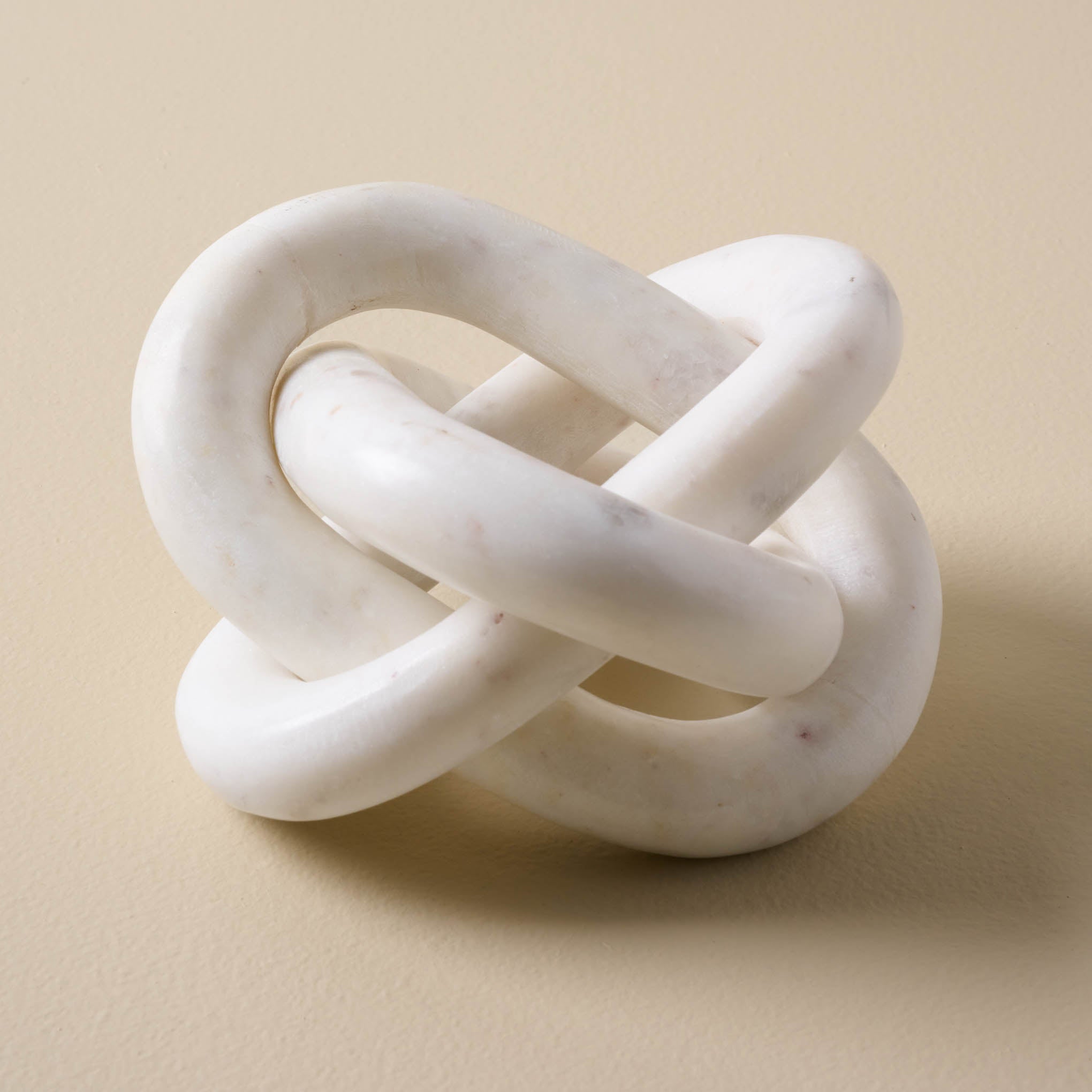 Decorative Marble Knot - Magnolia