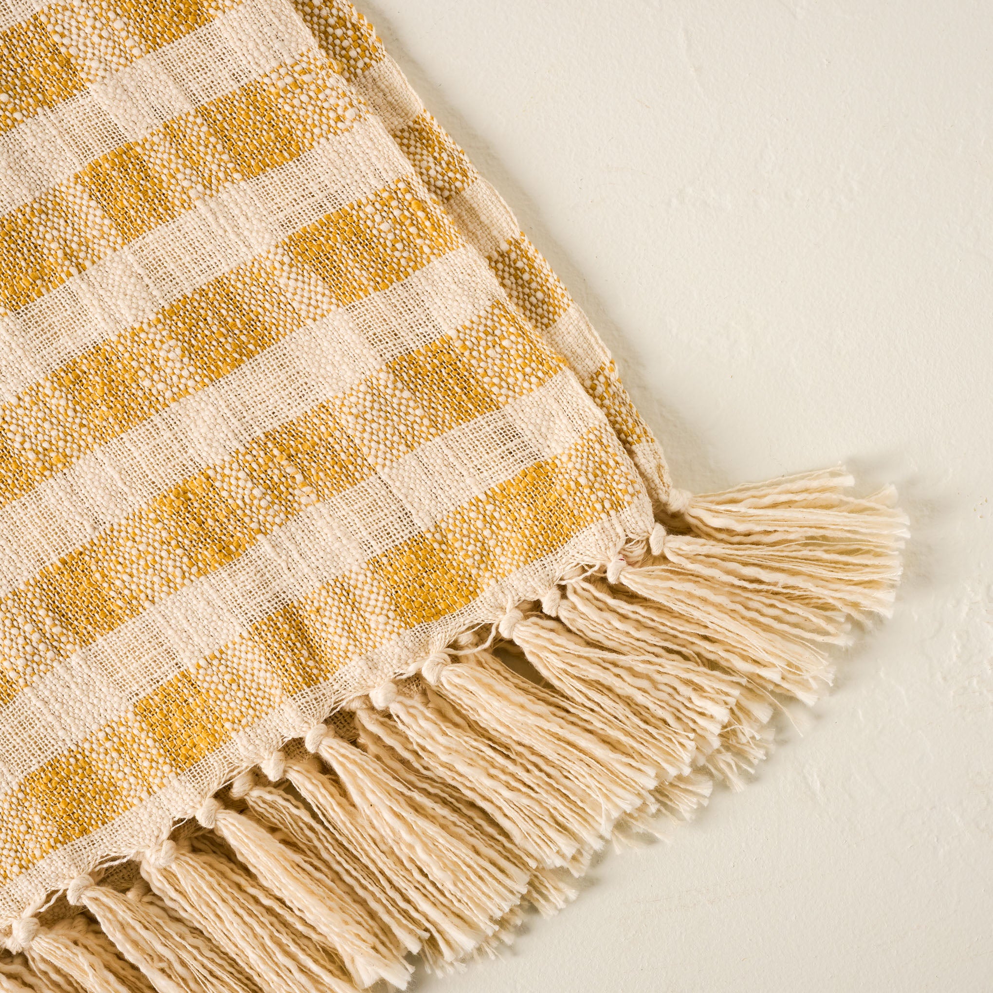 Yellow tassel throw blanket hotsell