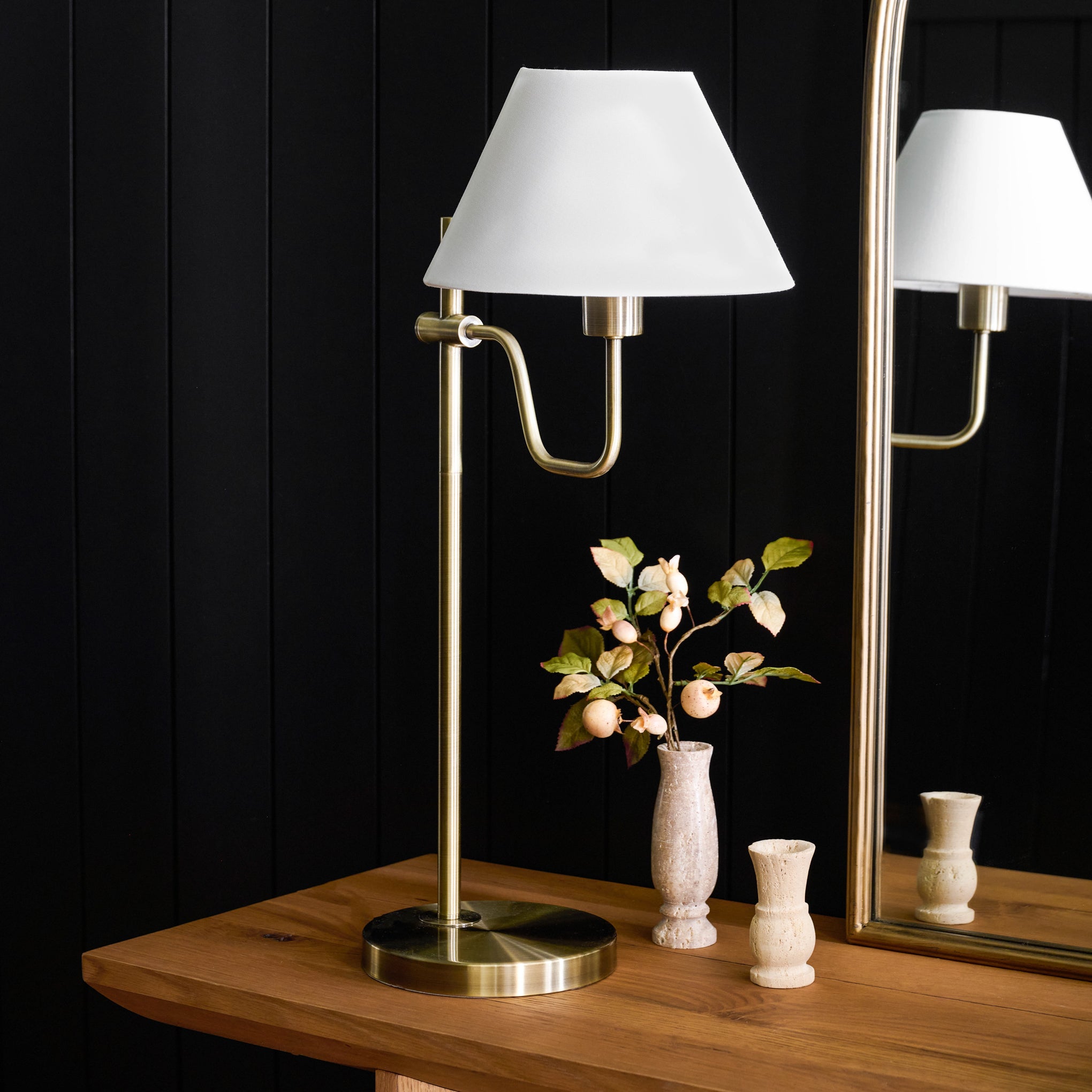 Cupola Table Lamp - Magnolia