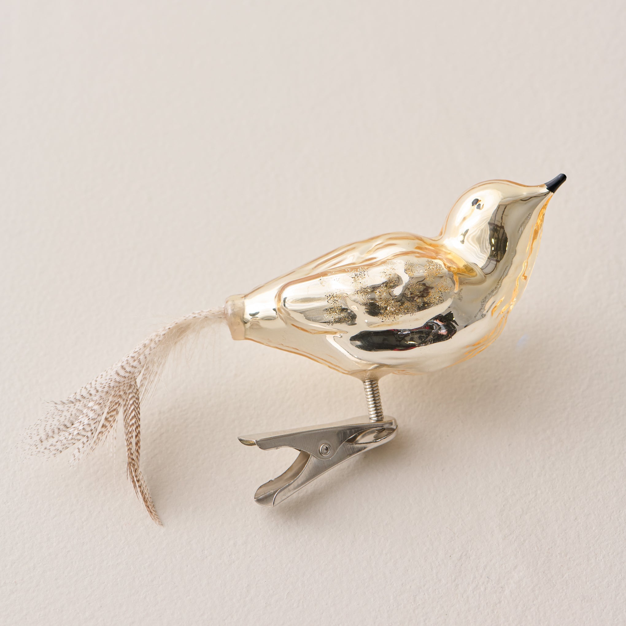 Bird Clip Ornament - Magnolia