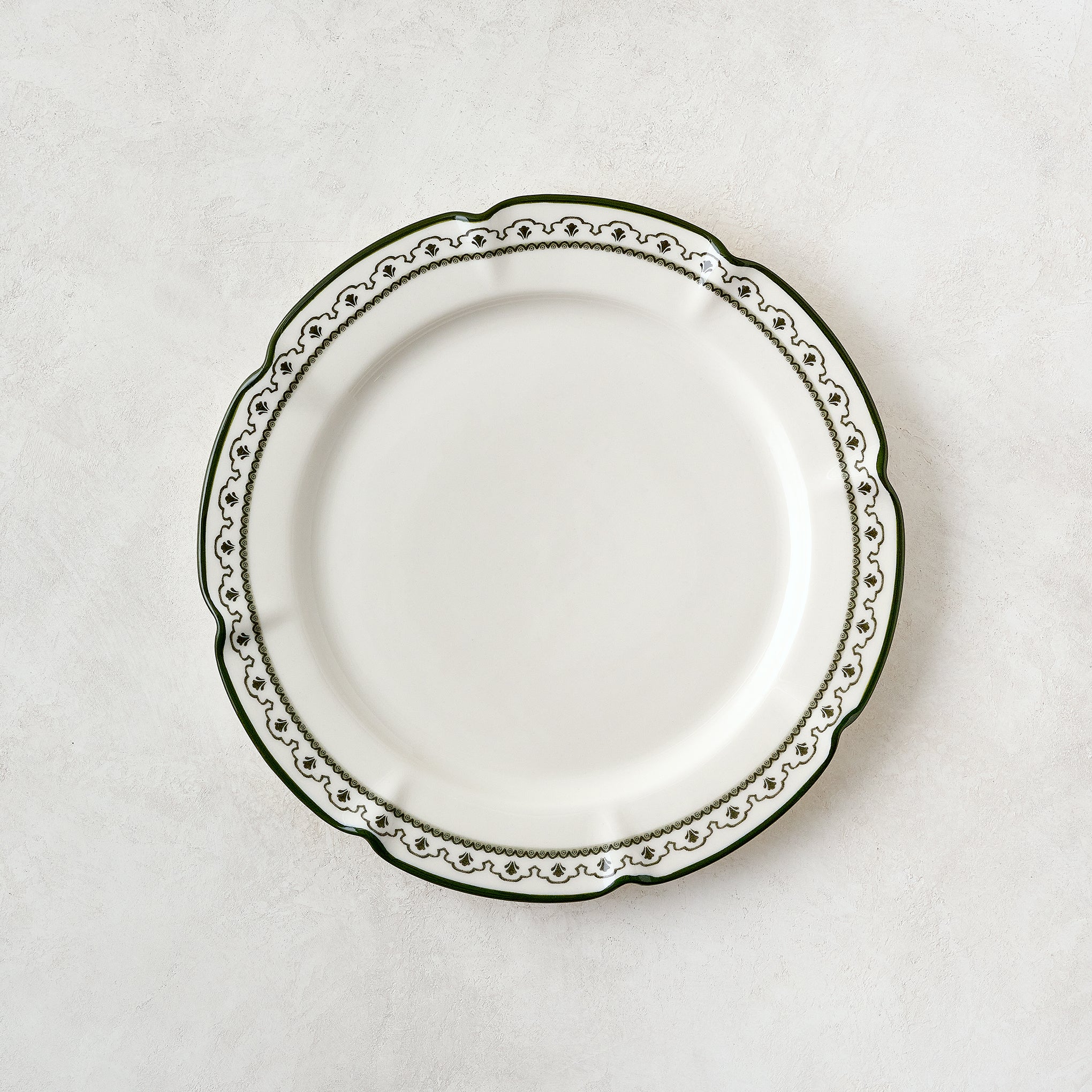 Green Luna Heirloom Scalloped Dessert Plate