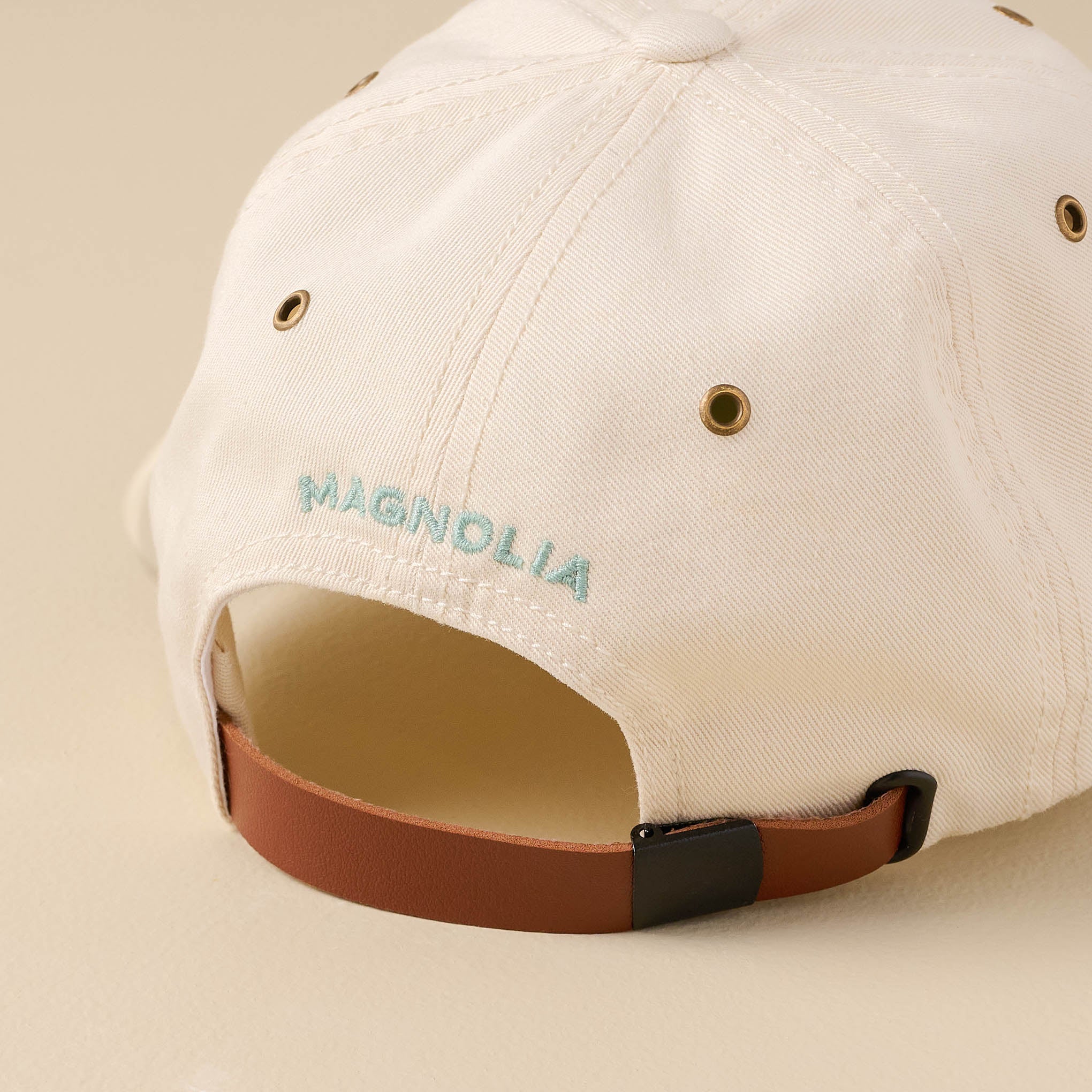 Silos Distressed Cream Baseball Hat - Magnolia