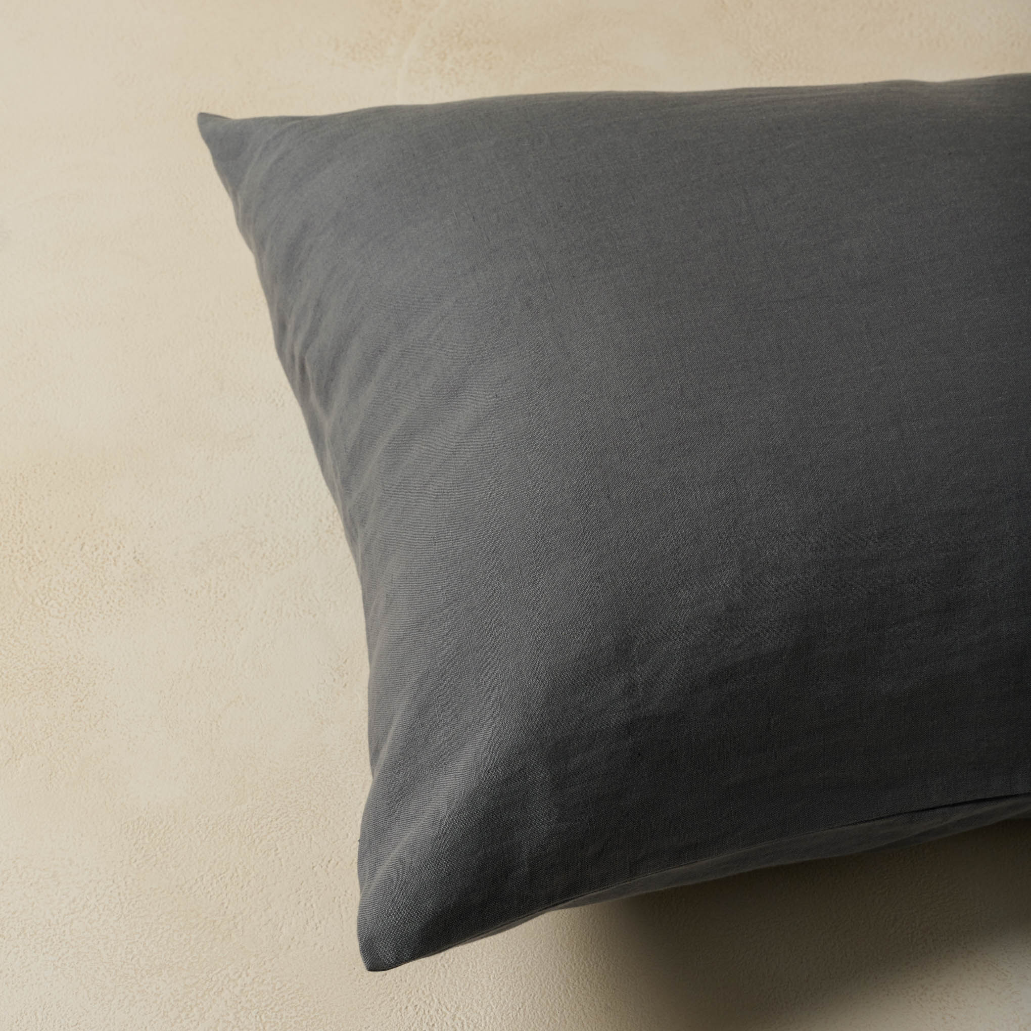 Linen Euro Pillow Sham – Threadwell