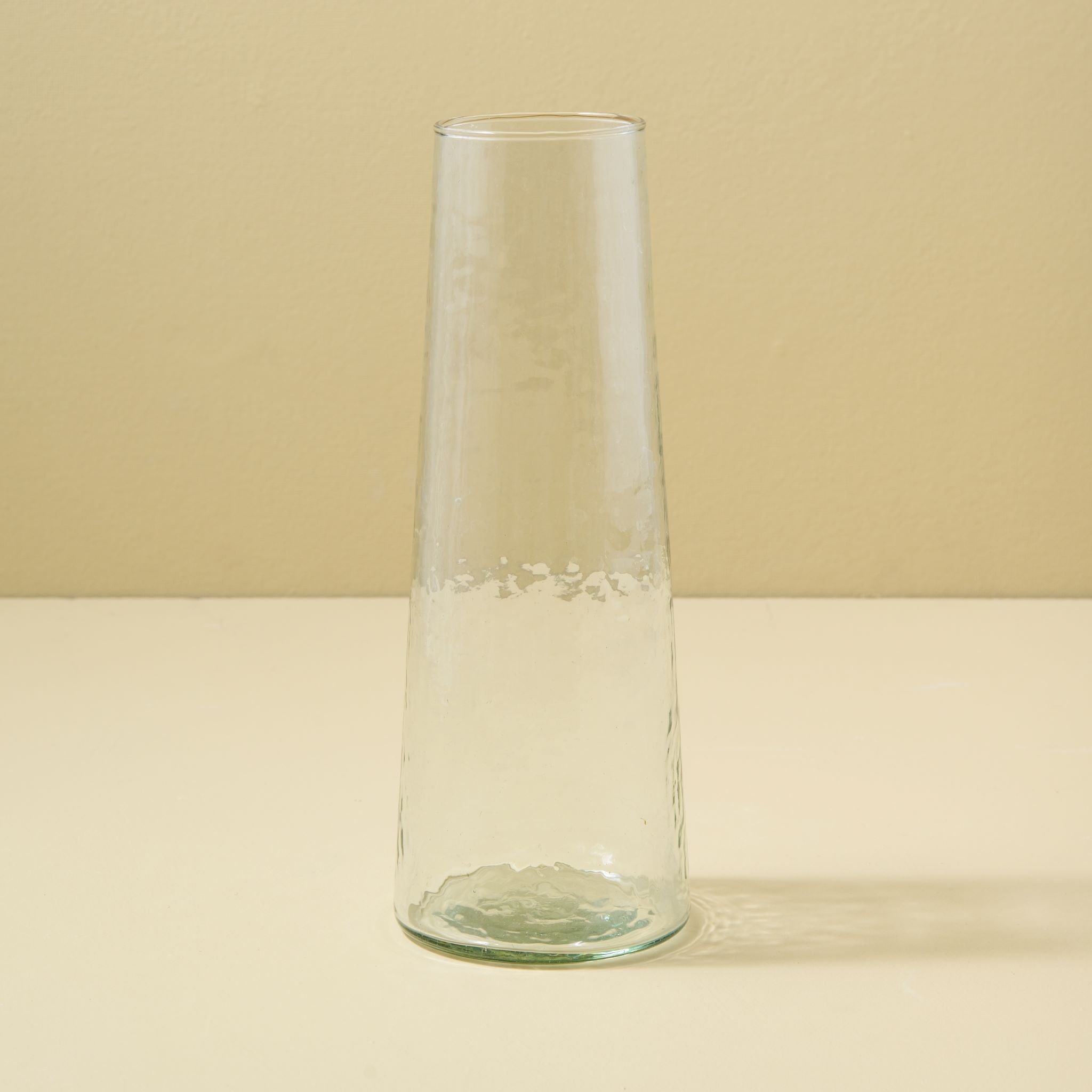 gaston pebble glass vase for magnolia