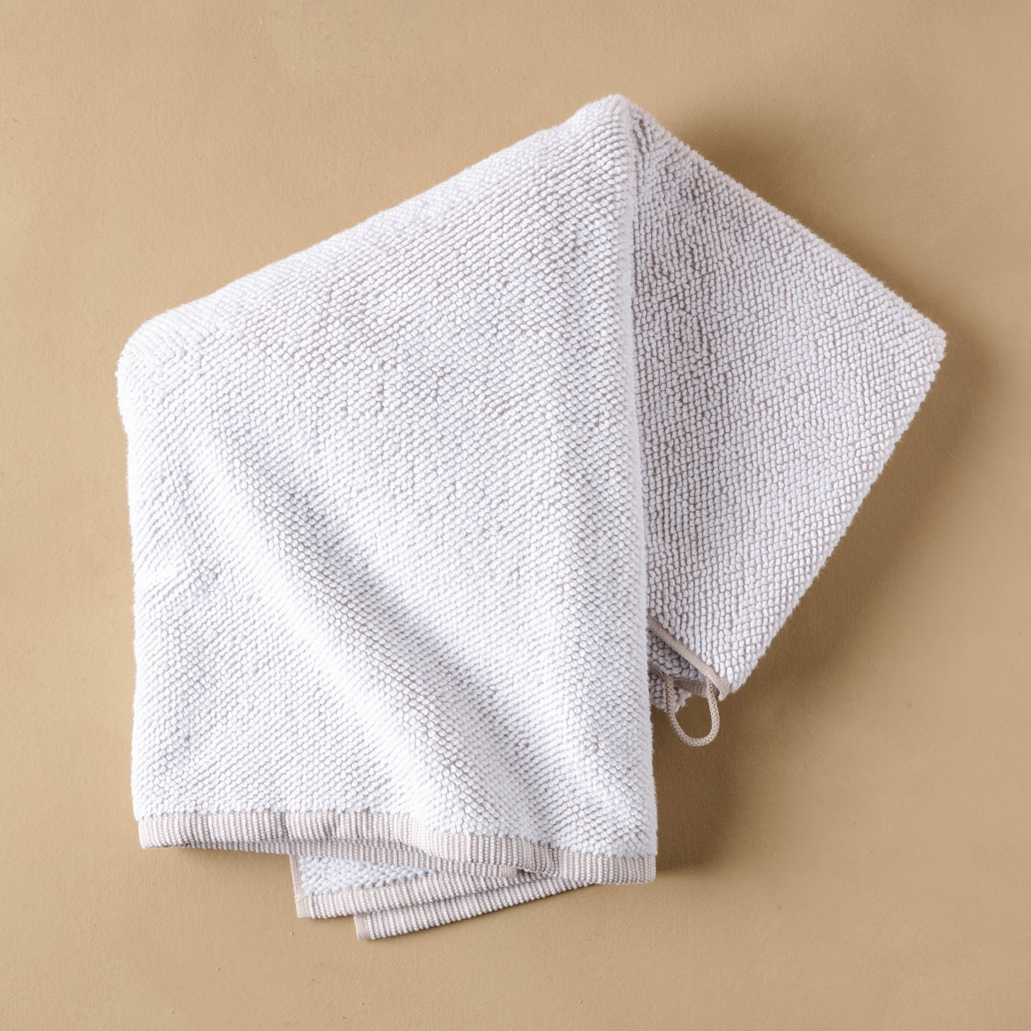 Linen Assisi Textured Towel