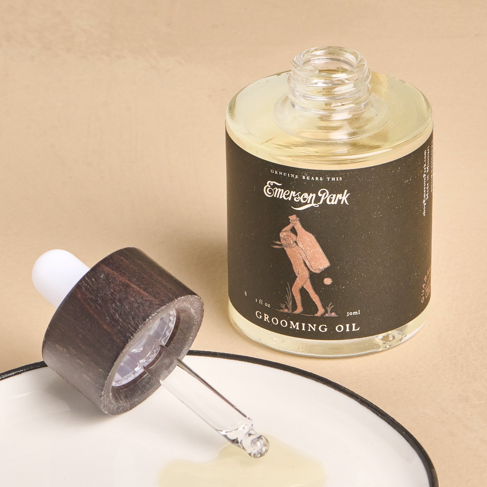 Emerson Park Black Label Grooming Oil - Photo 1