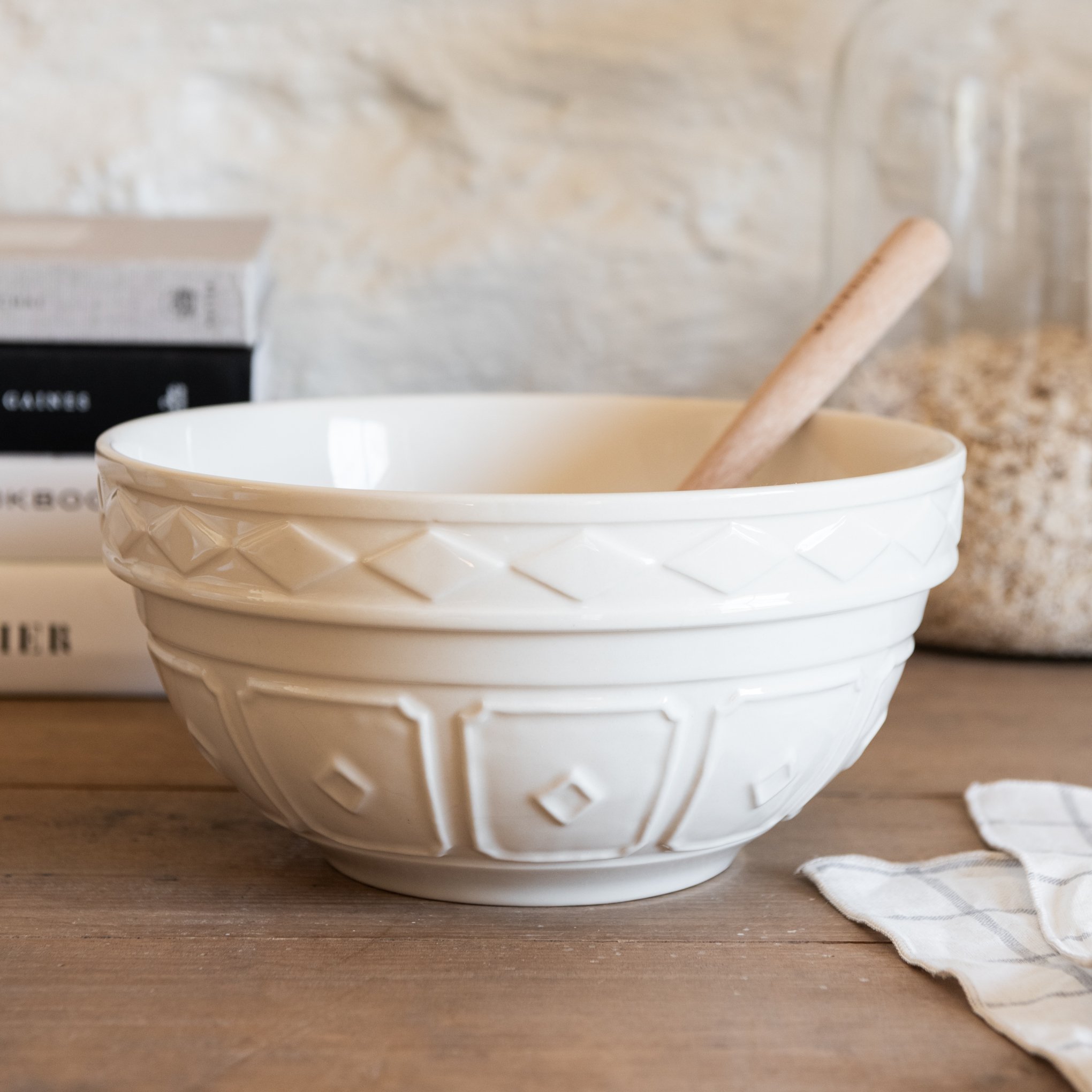 Hazel Mixing Bowl - Magnolia