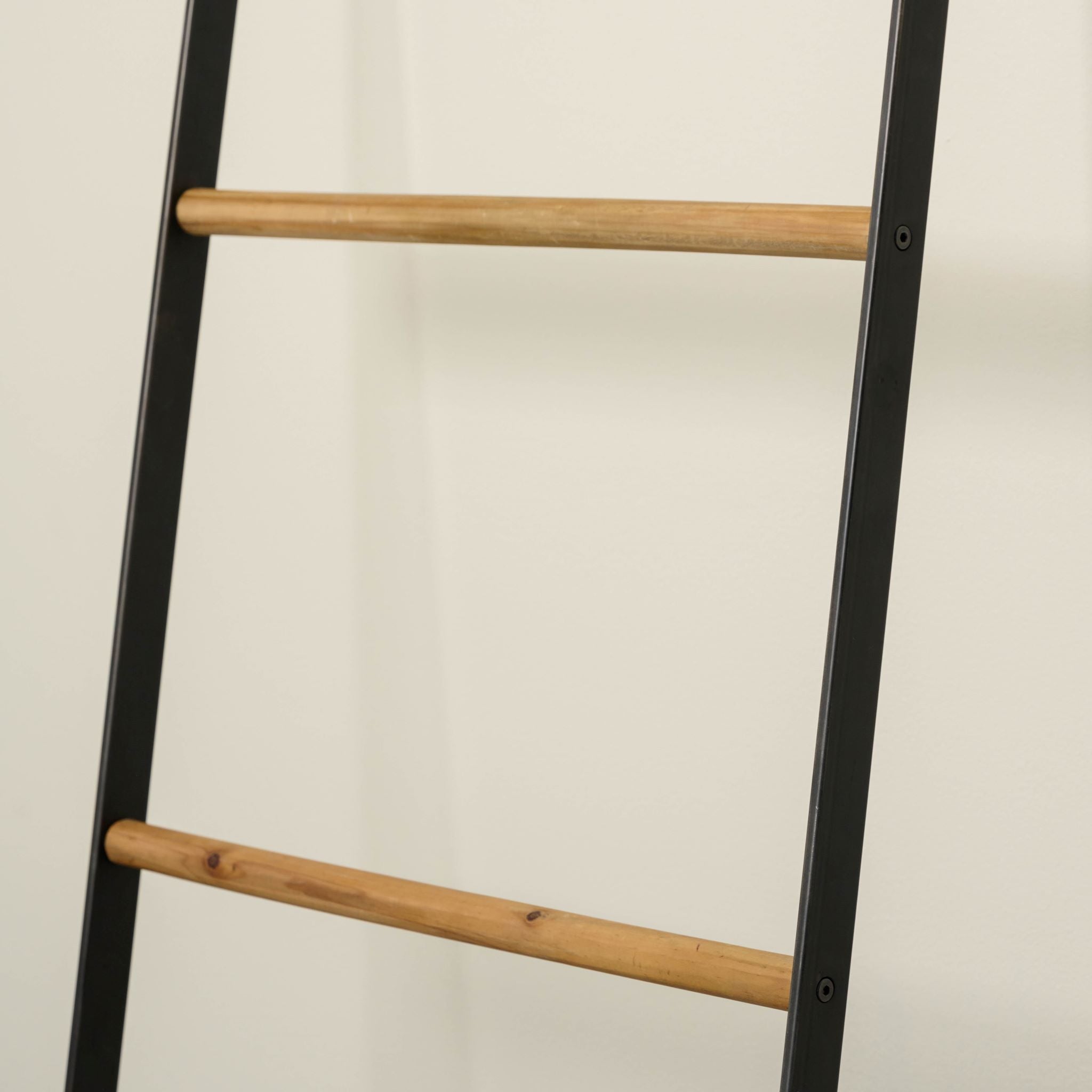 Blanket ladder magnolia discount