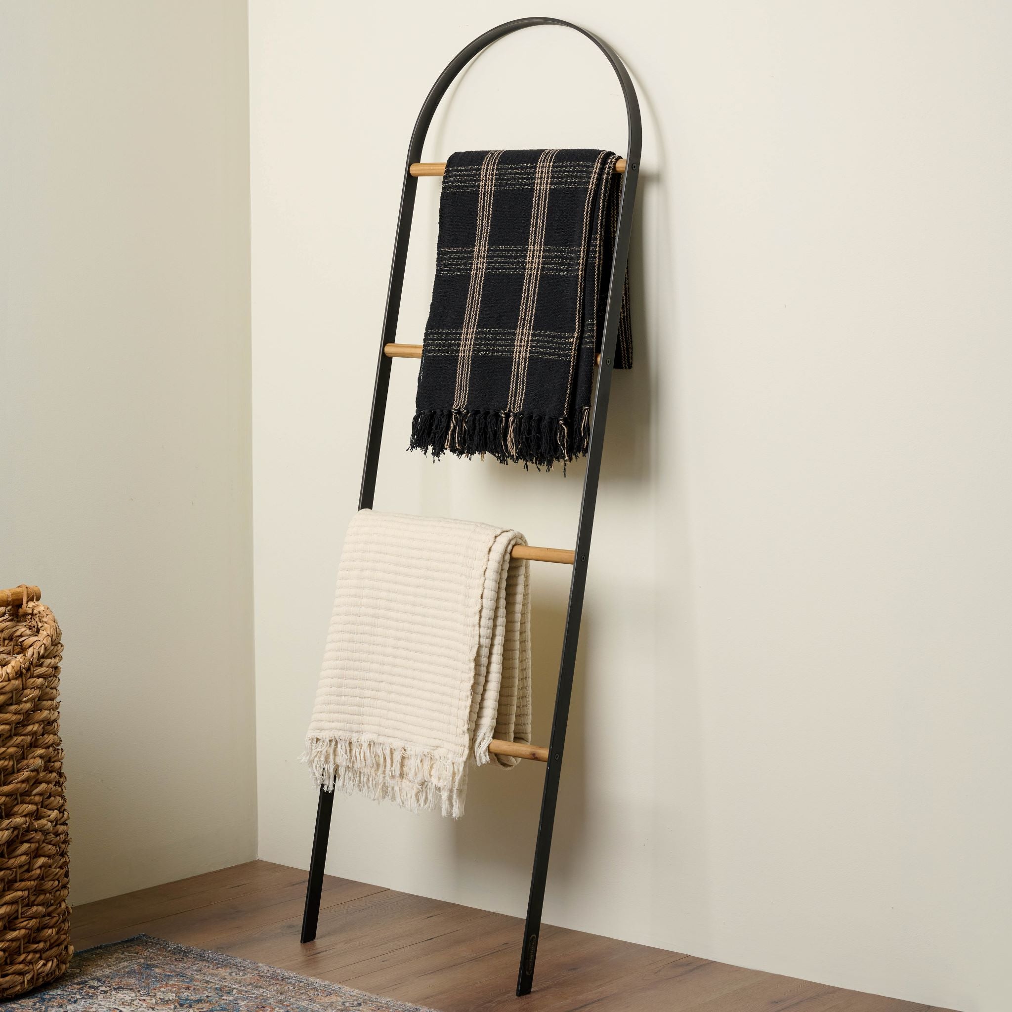 Magnolia Carmen Arched Display Ladder $98.00