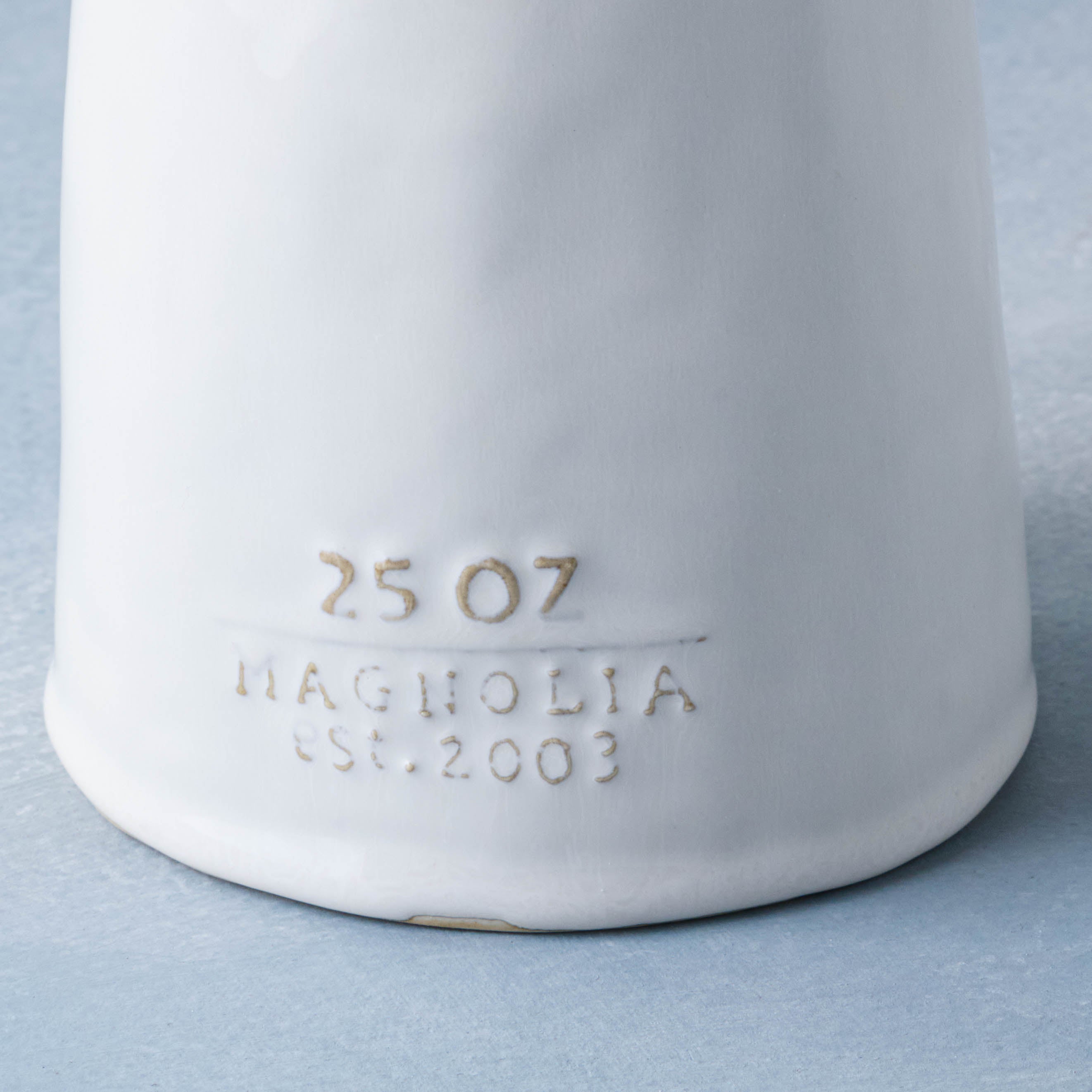 Magnolia Est. Oil Pour - Magnolia