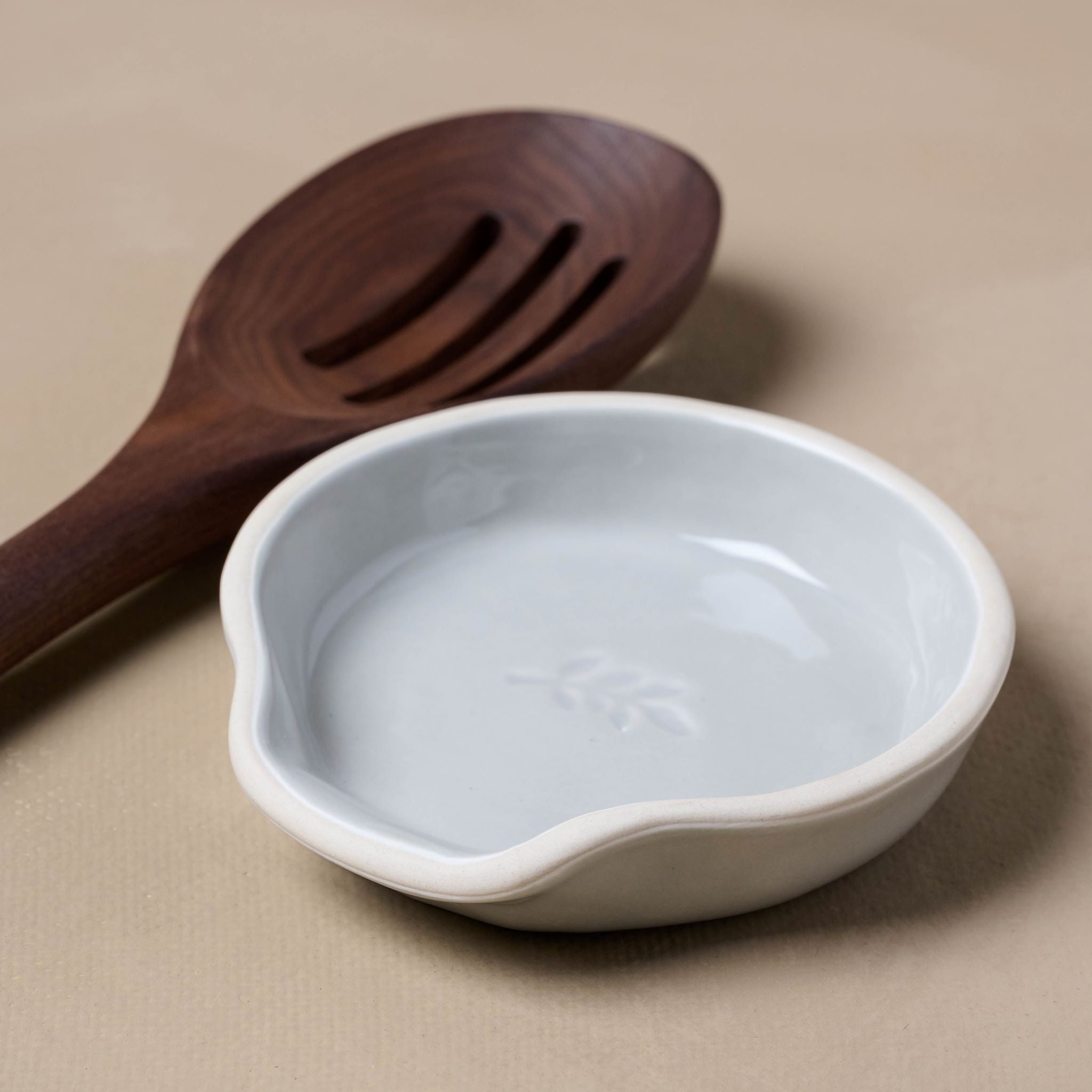 Dusty Blue Laurel Leaf Spoon Rest - Magnolia