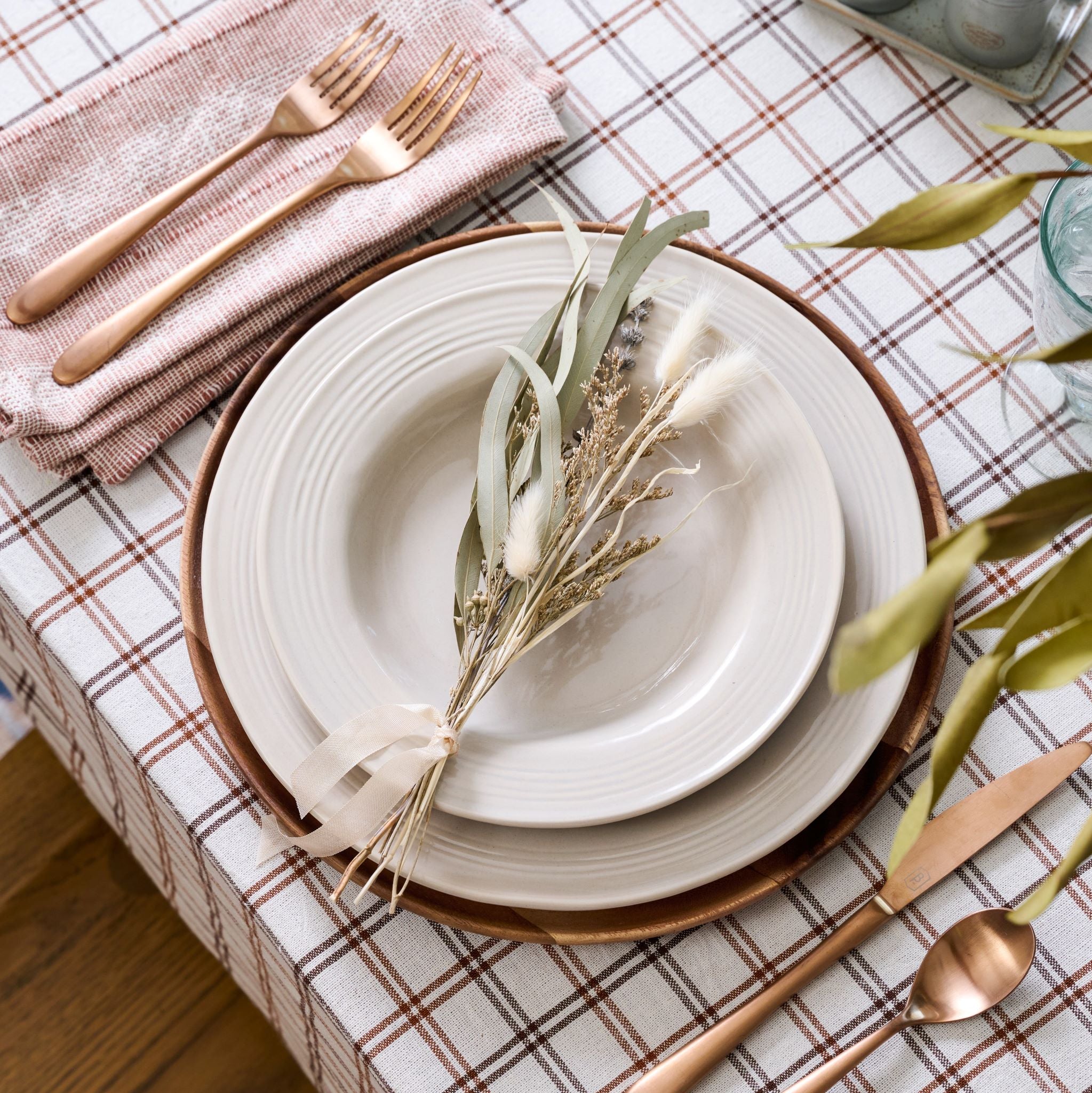 Vintage Flatware Set - Magnolia