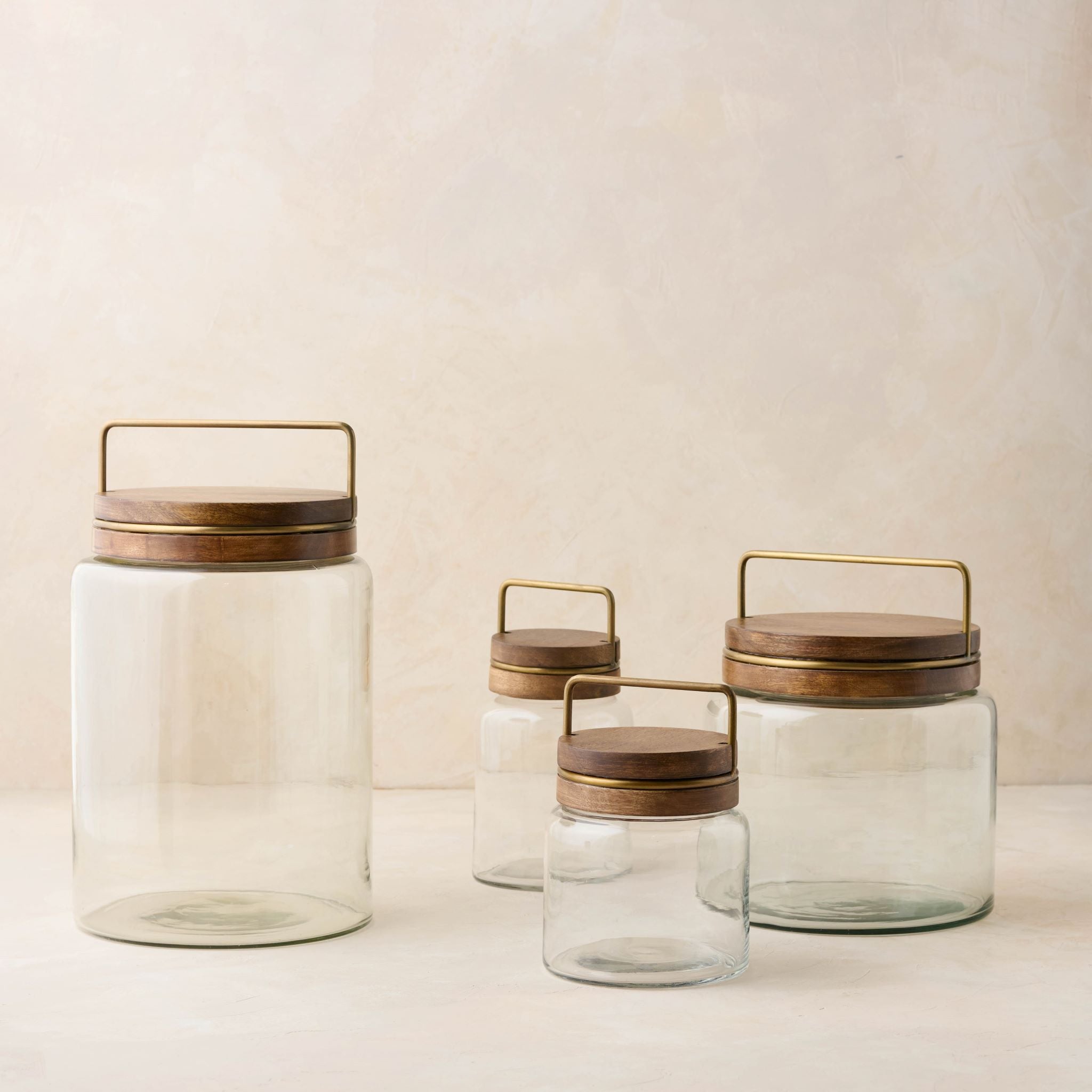 Air ceramic candle jar with wooden lid