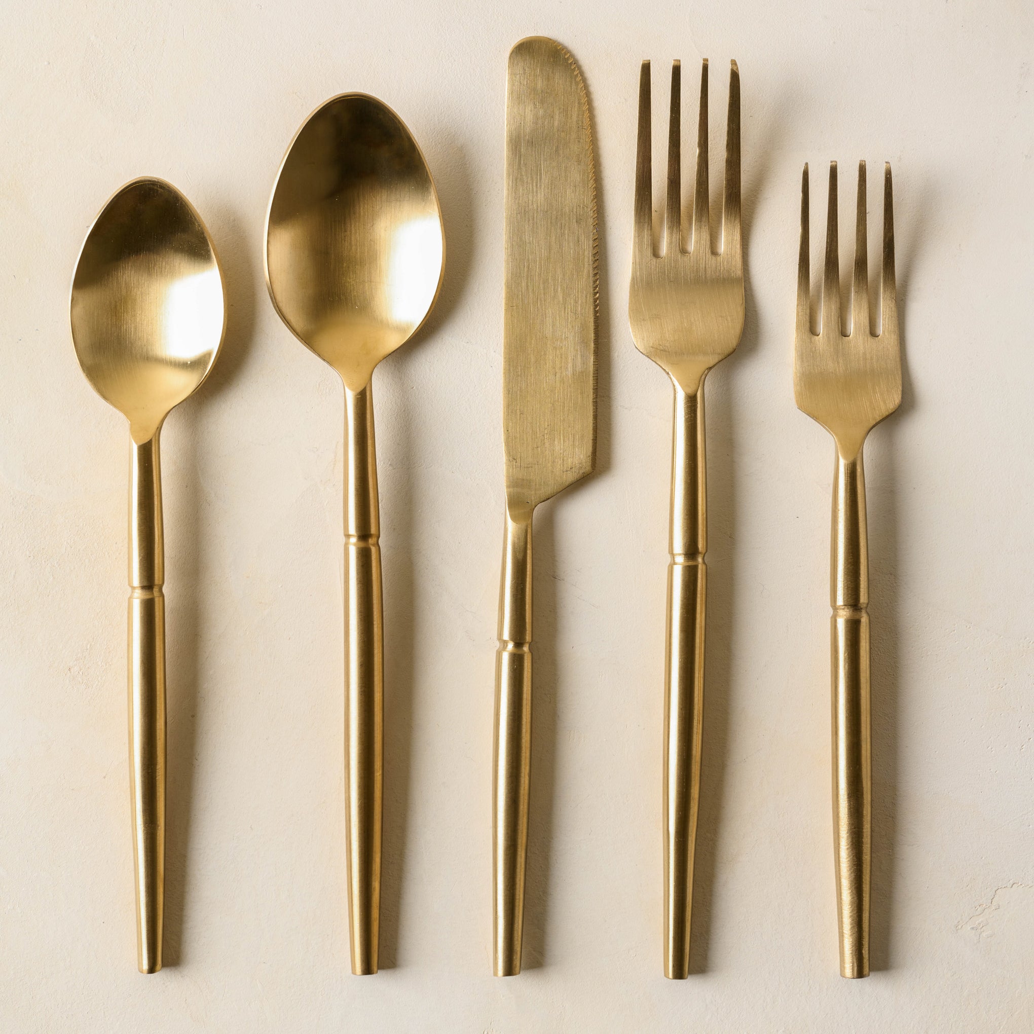 Vintage Flatware Set - Magnolia