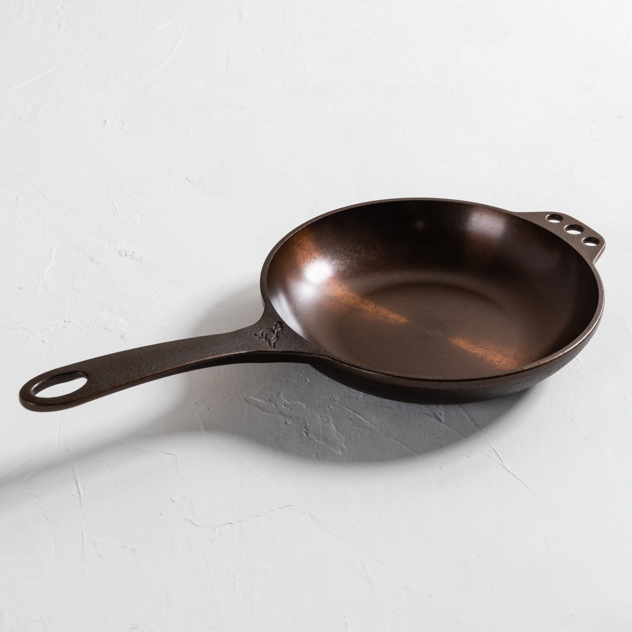 Smithey Ironware No. 10 Cast Iron Chef Skillet – Time Market