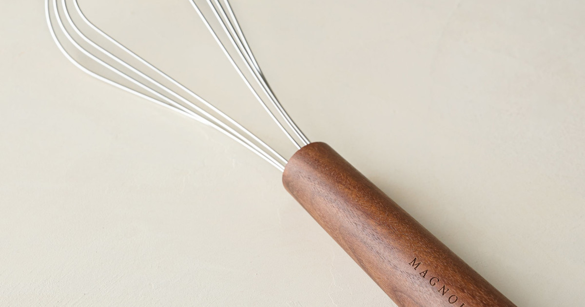 Stainless Steel Handle Whisk - Magnolia