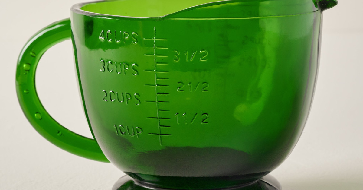 Green Glass Measuring Cup Set - Magnolia