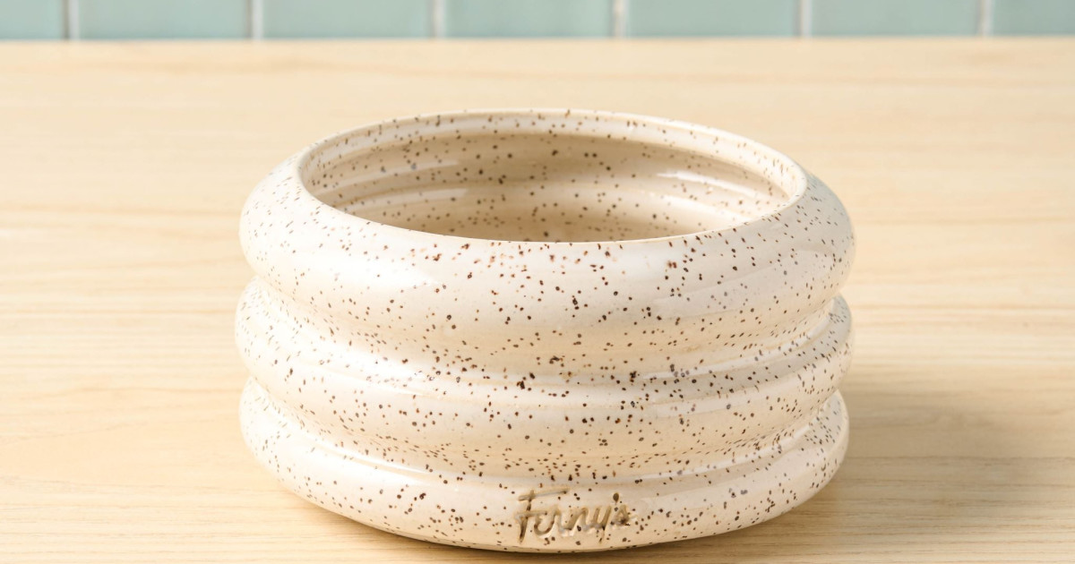 Black Oak Ferny's Bubble White Speckle Planter