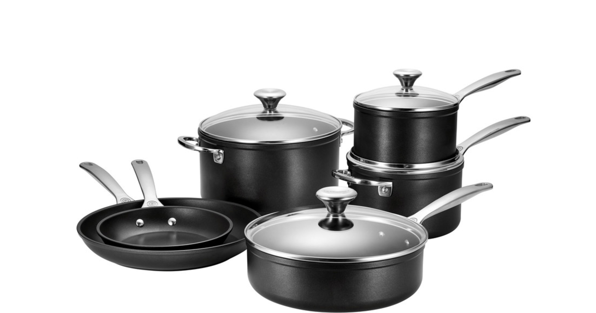 Expansive Cookware Collections : Le Creuset Ultimate Cookware Set