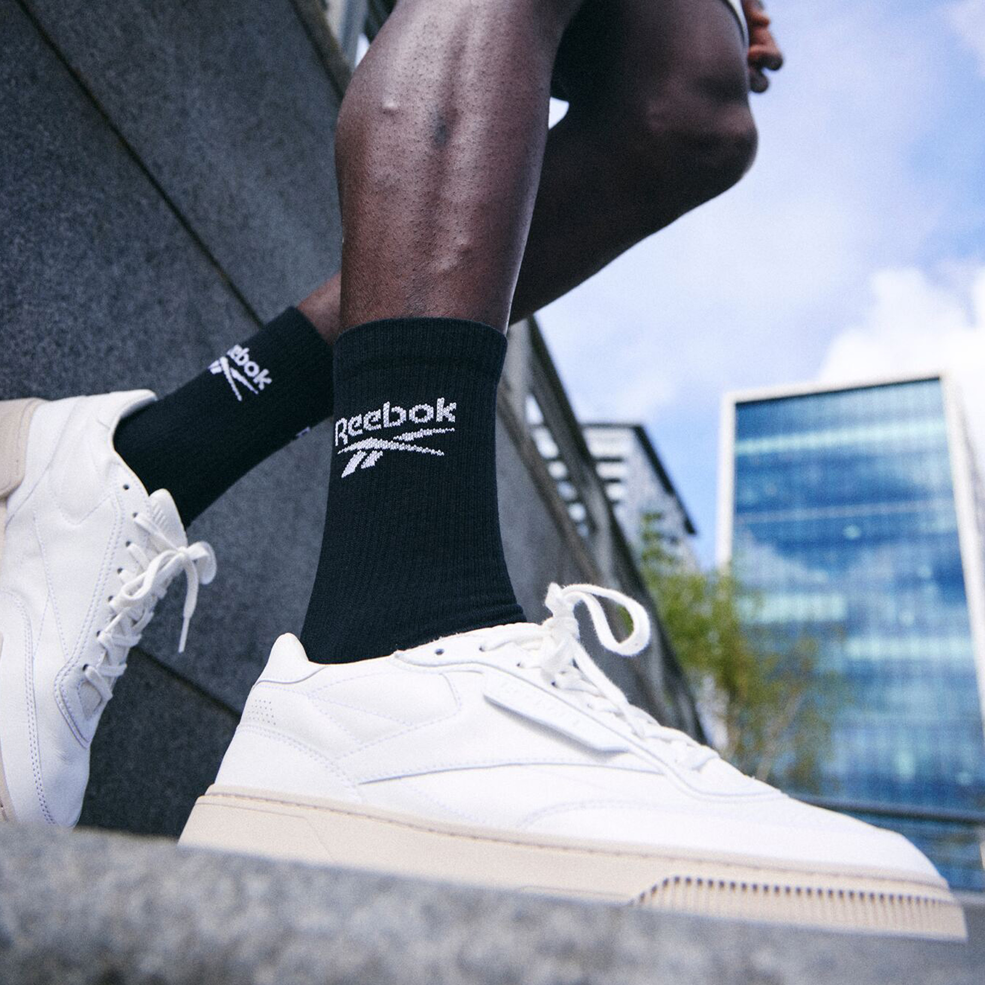 Ribbed Sport Breathable Crew Socks for Men and Women - Picture 4 of 11