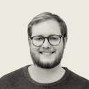 socreatory trainer Joshua Töpfer