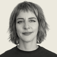 socreatory trainer Lara Pourabdolrahim