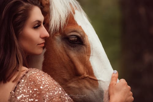/_vercel/image?url=/Portrait+of+a+woman+and+her+horse.&w=1536&q=100