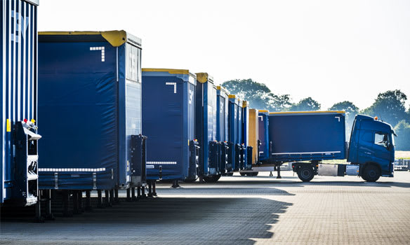 /globalassets/shared/business-areas/trade/hotel/trucks_in_line_584x350.jpg