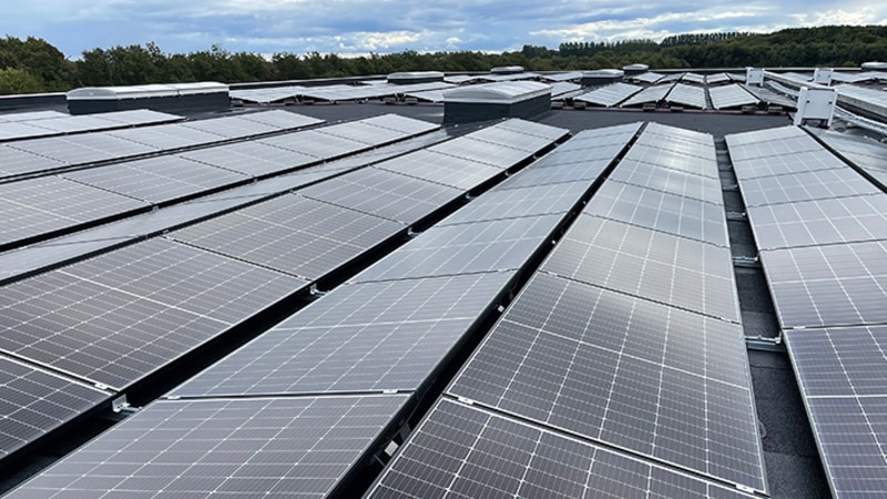 /globalassets/nl/oplossingen-en-producten/solar-zero/solar-nederland-zonnepanelen-systemen-800x400.jpg