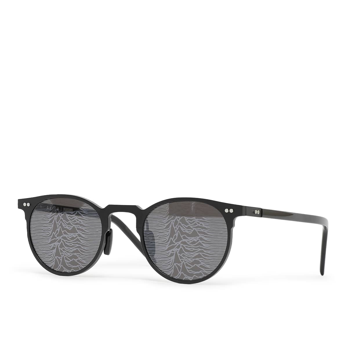 X Akila Sunglasses - Orchid