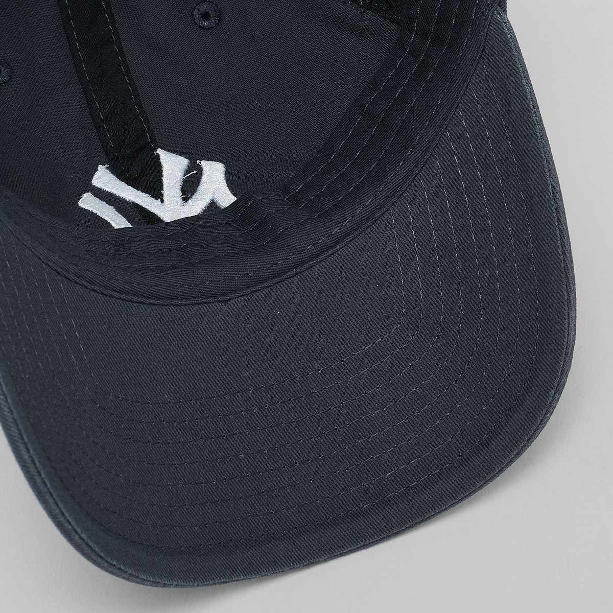47 MLB New York Yankees Badges Clean Up — photo 4