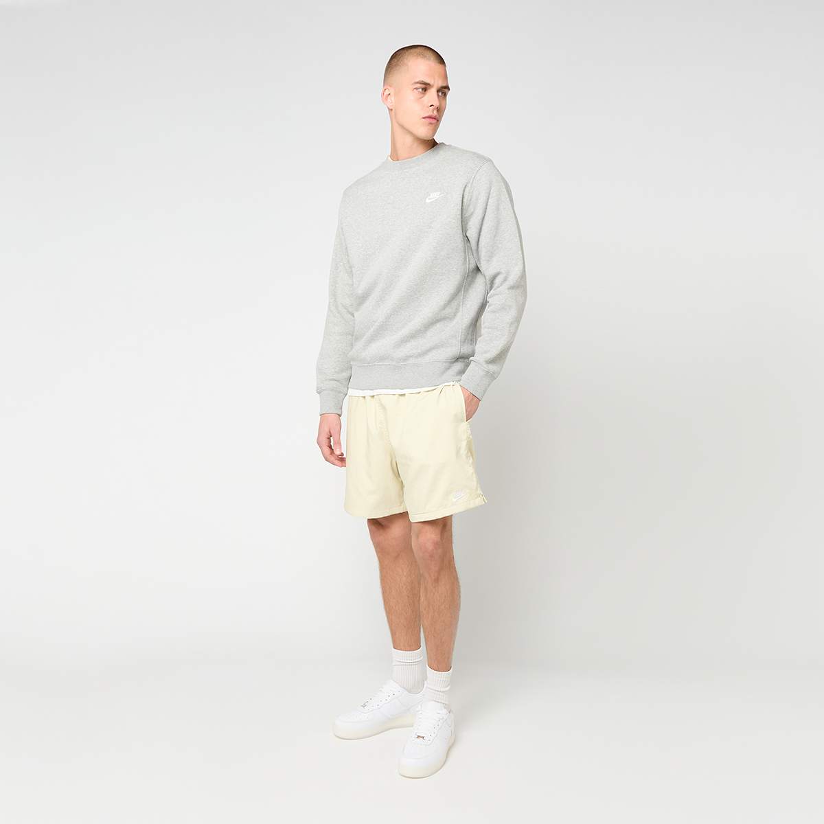 Nike Pantalón corto de hombre M Nk Club Flow Short Marrón — photo 2