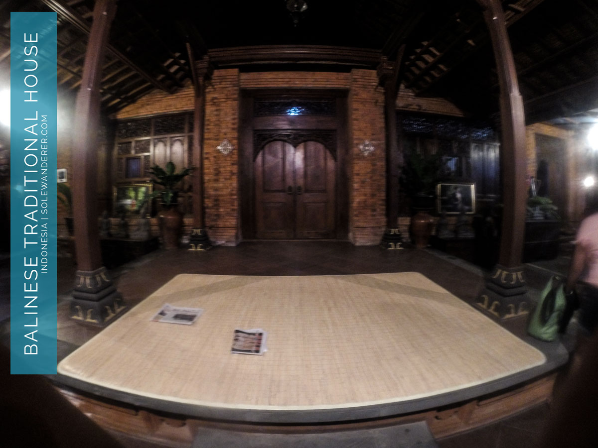 Balinese Traditional House - Sole Wanderer