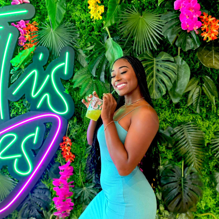 Deonna 🌈 @deonna_d