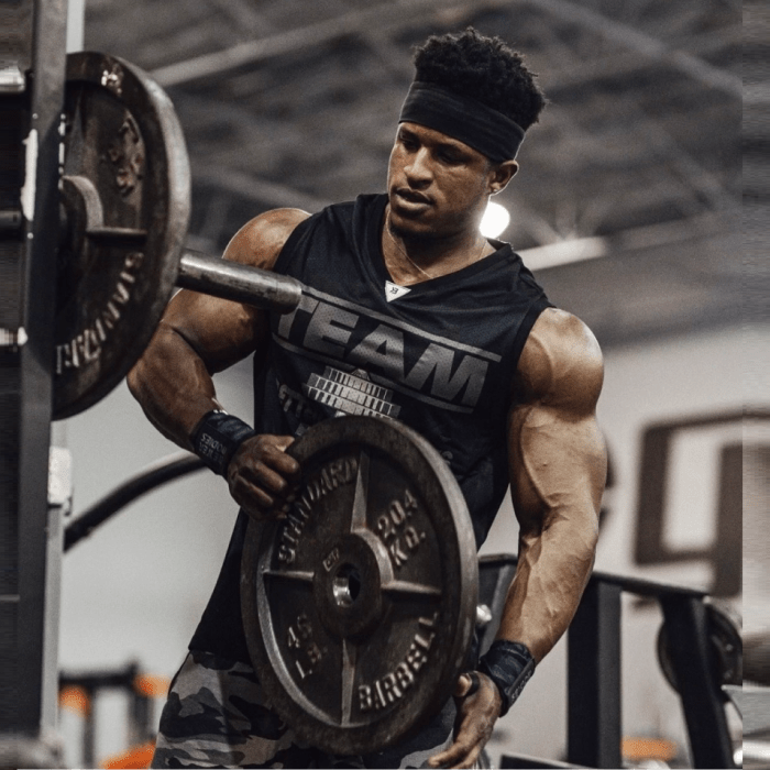 IFBB Pro Jahvair Mullings