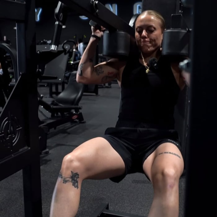 Lindsay Bennie, CPT, CNC