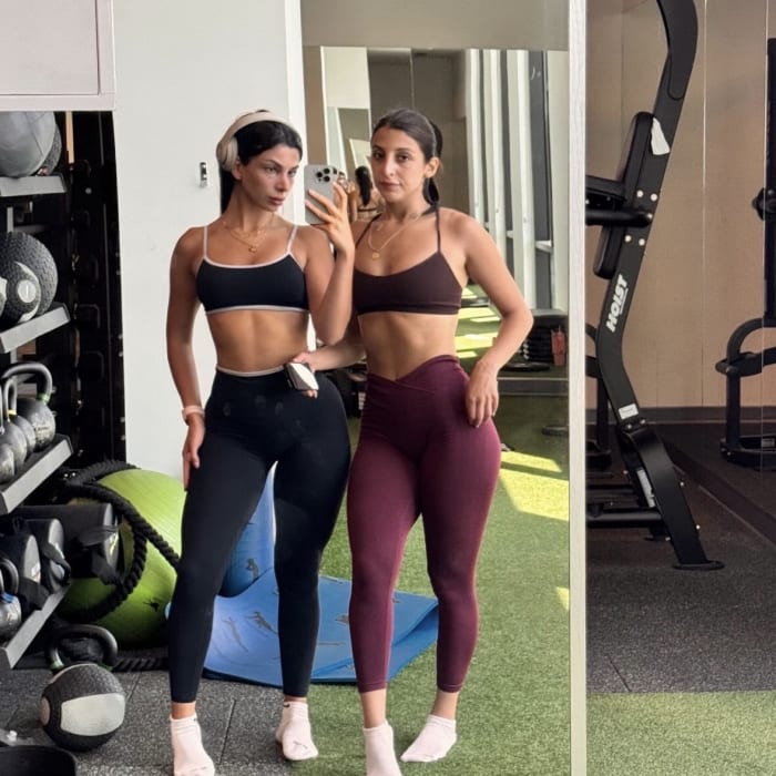 Maggy & Maya  Bbtfit_twins
