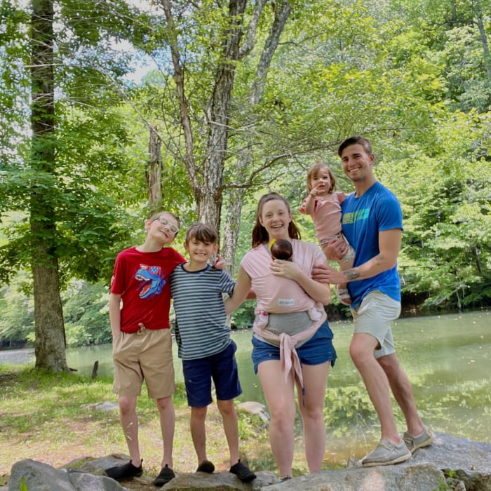 B E C C A  S A S S E R