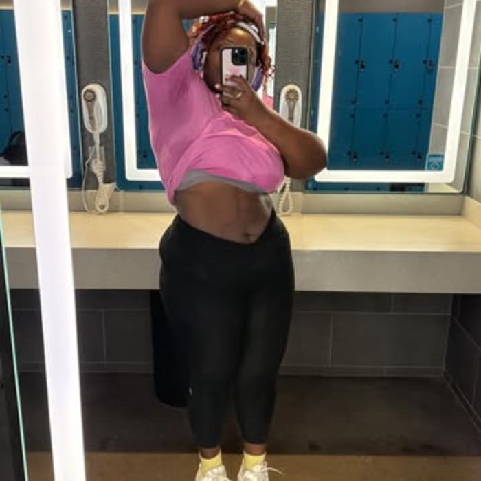 Shaqualia Williams- Online Fitness Coach