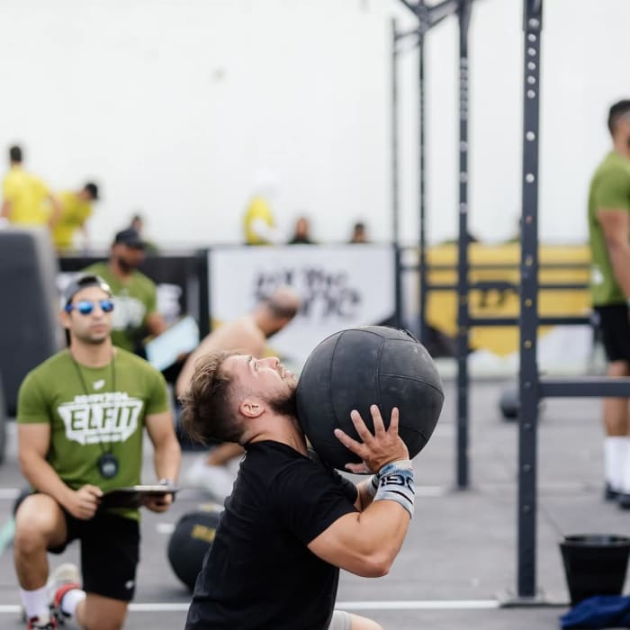 Online Hybrid Coach | Athlete | Zihan Coetzee