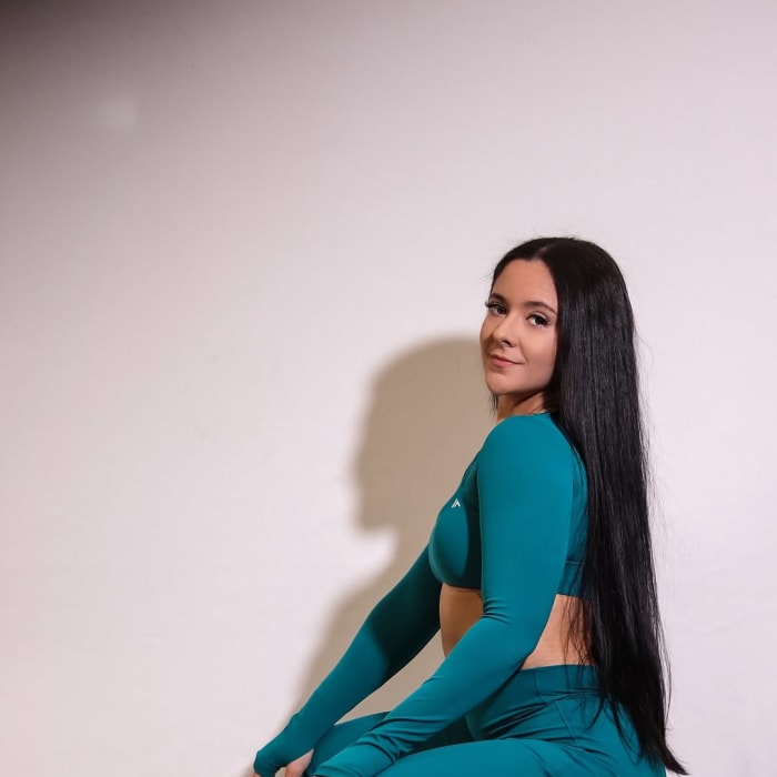 Cait Massaro | Fitness & Nutrition Coach