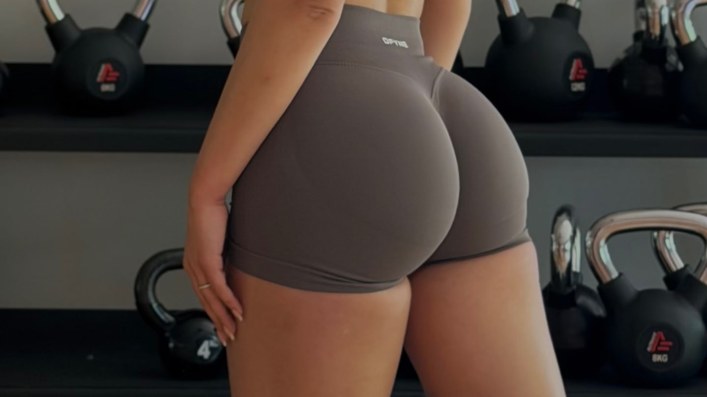 Gaby Glutes