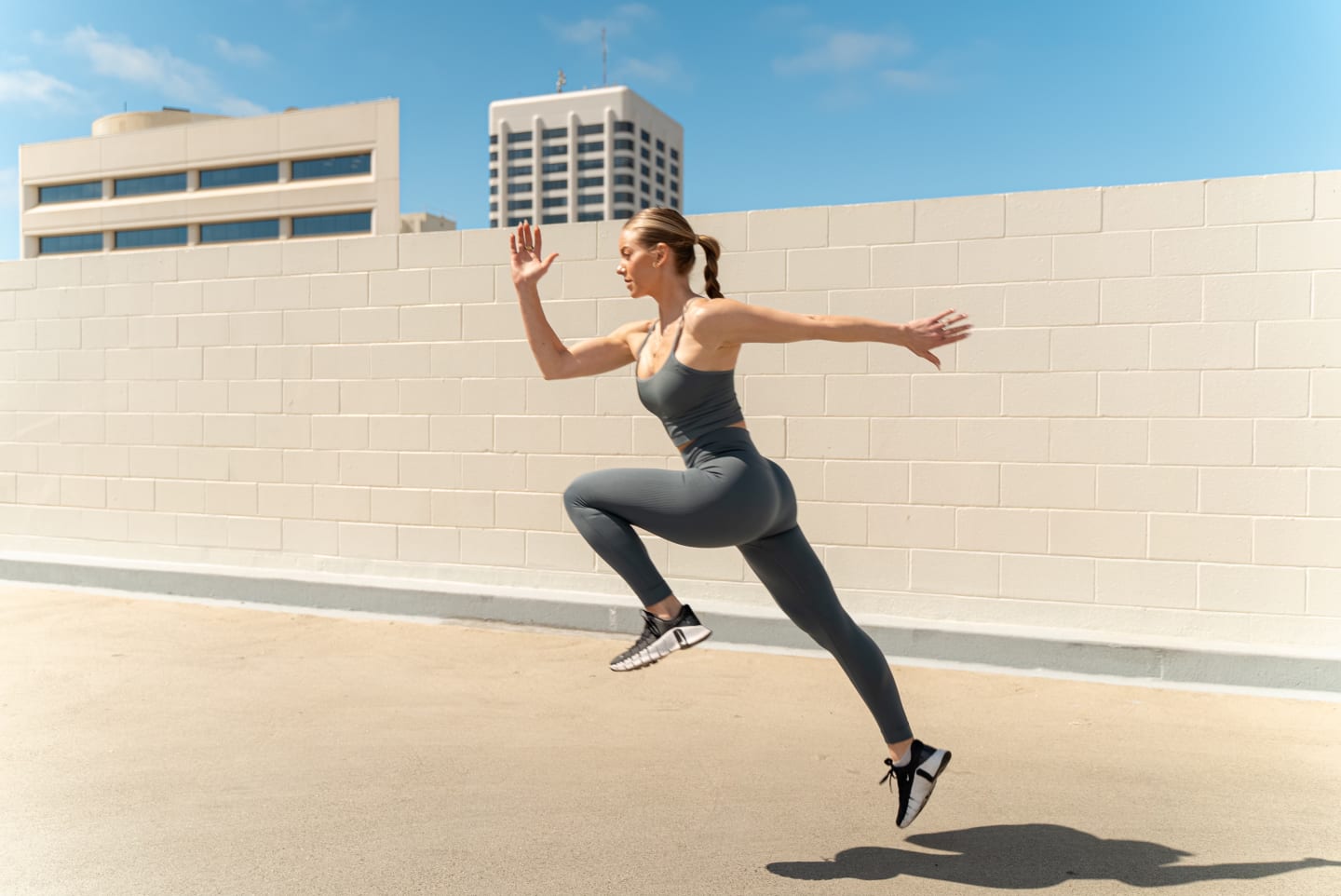 Chelsey Rose Health | Personal Trainer's Programs & Challenges membership landing page