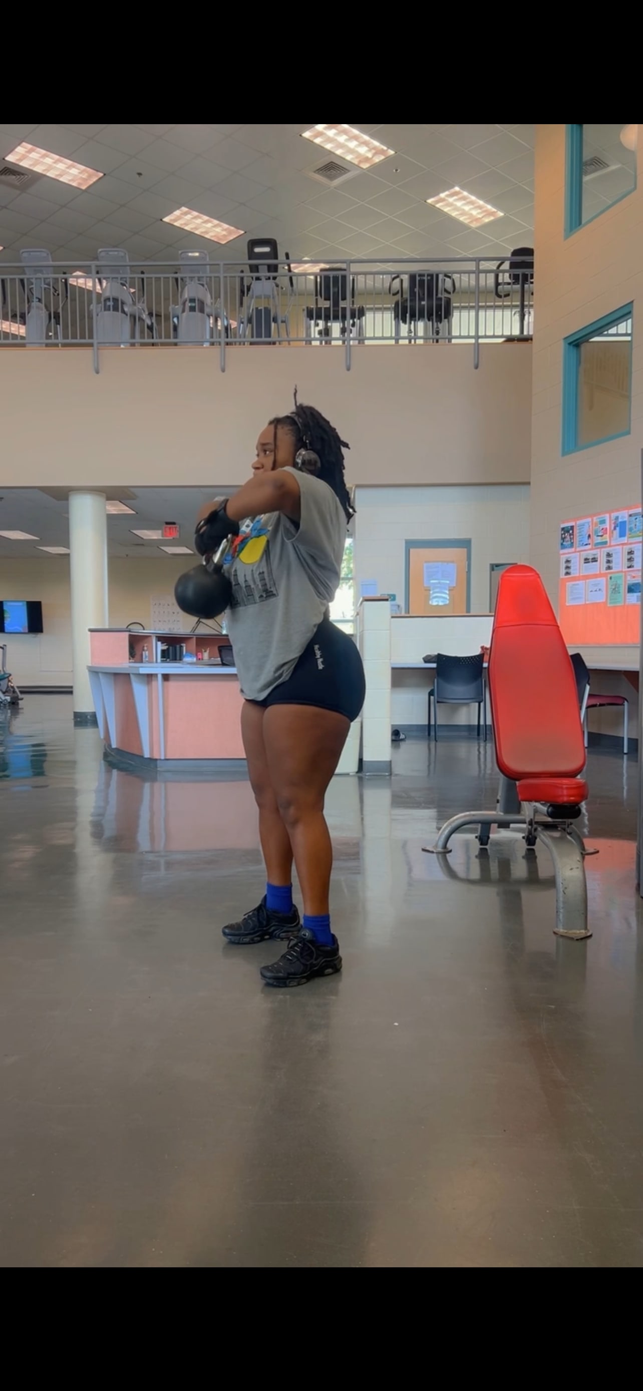 Destine’ Sweat With Des