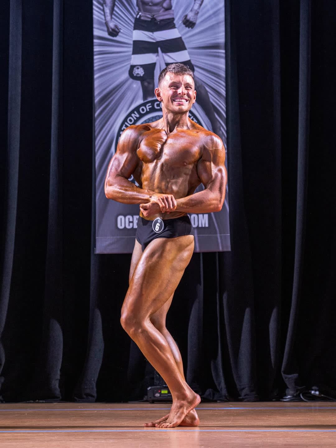 Hugo Wentzel | Online Fitness Coach's Membership membership landing page