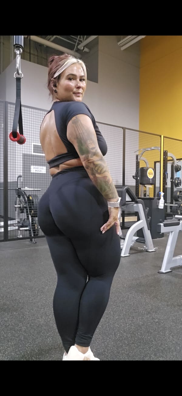 Victoria Bates